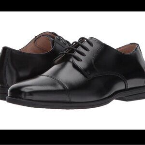 Florsheim Kids Reveal Cap Toe Ox Jr. Leather Dress Shoes Size 10.5 little kid